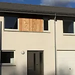 8 Milton Side