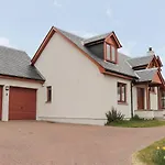 3 Croftside