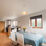 3 Croftside