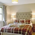 Lochnagar Lodge
