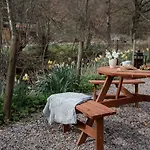 Gardeners Cottage - Seasgair Lodges