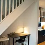31 Caledonia Place