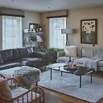 The Steadings, Aviemore Luxury 5 Star Rated 3 Bed With Home Cinema Garden And Parking