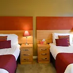 Holly Lodge