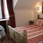 Mackenzies Highland Inn