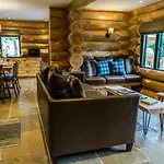 Cedar Lodge