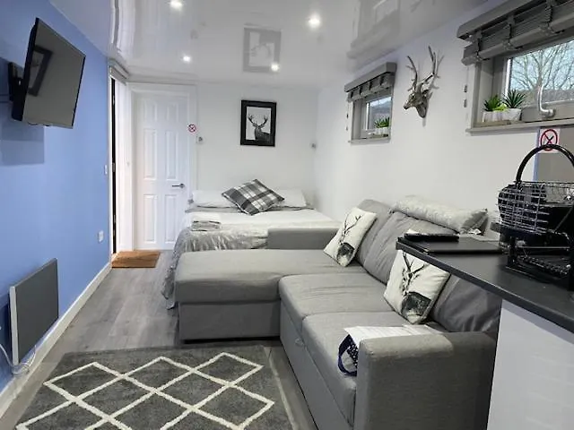 Hillside Lodge