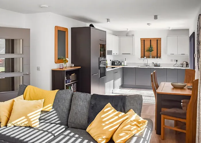 Caledonia Apartment