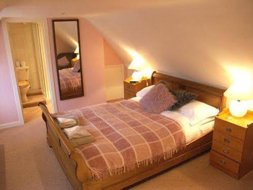 The Rowan Tree Country Hotel