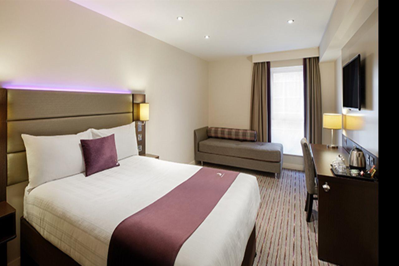 Premier Hotel 3*