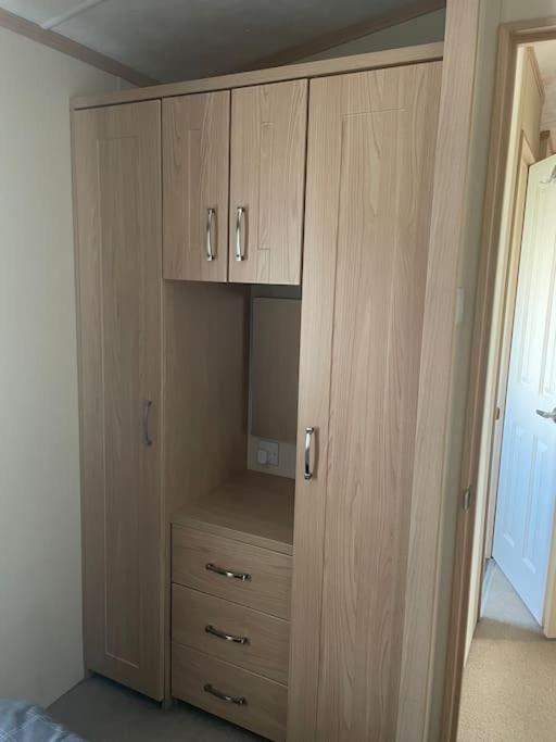 Freedom Lodge-aviemore With Free Starlink Superfast Broadband 150mbps - Bedding And Towels Included - Pet Free Holiday home