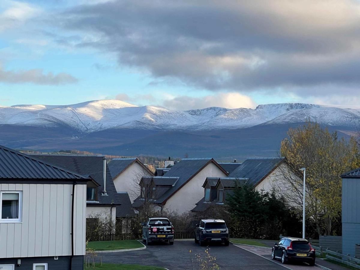 Caledonia Place Aviemore