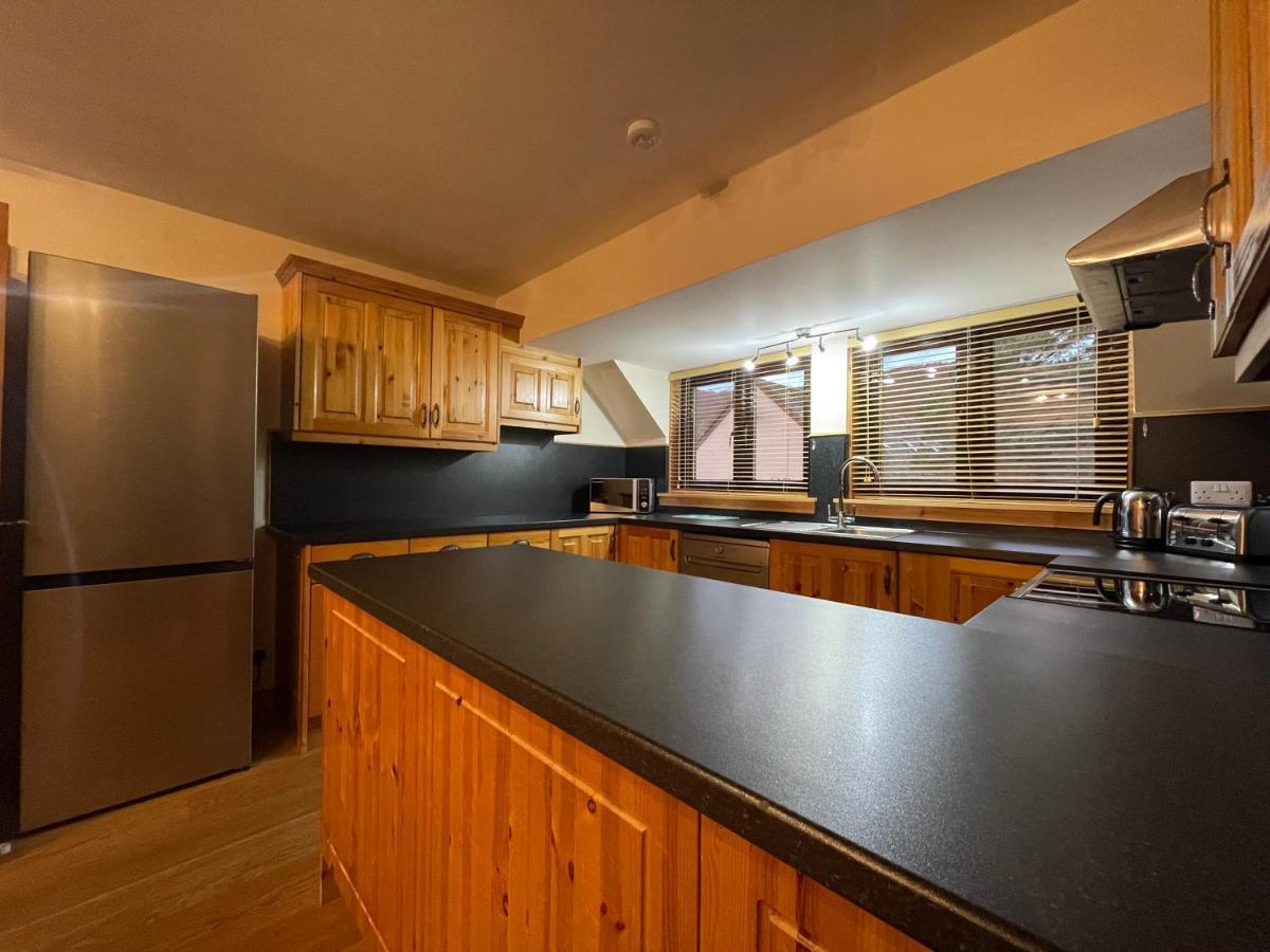 Scandinavian Village Ltd Hotel Aviemore
