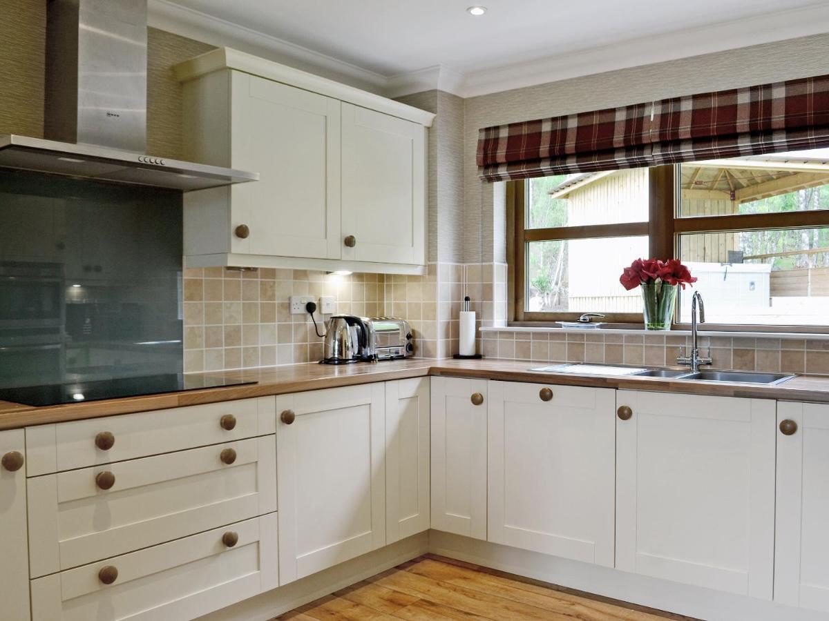 Holiday home Lochnagar *