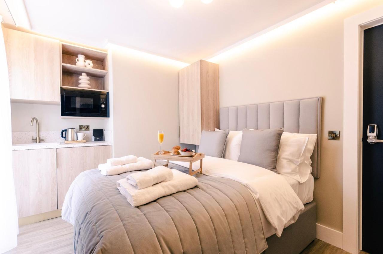 Sweeney One Apartamento *