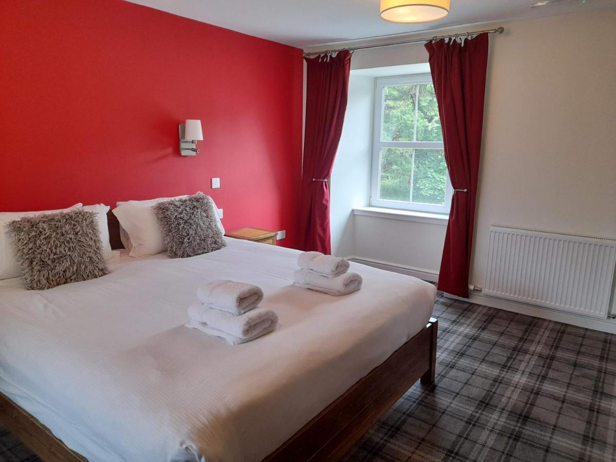 The Rowan Tree Country 3*