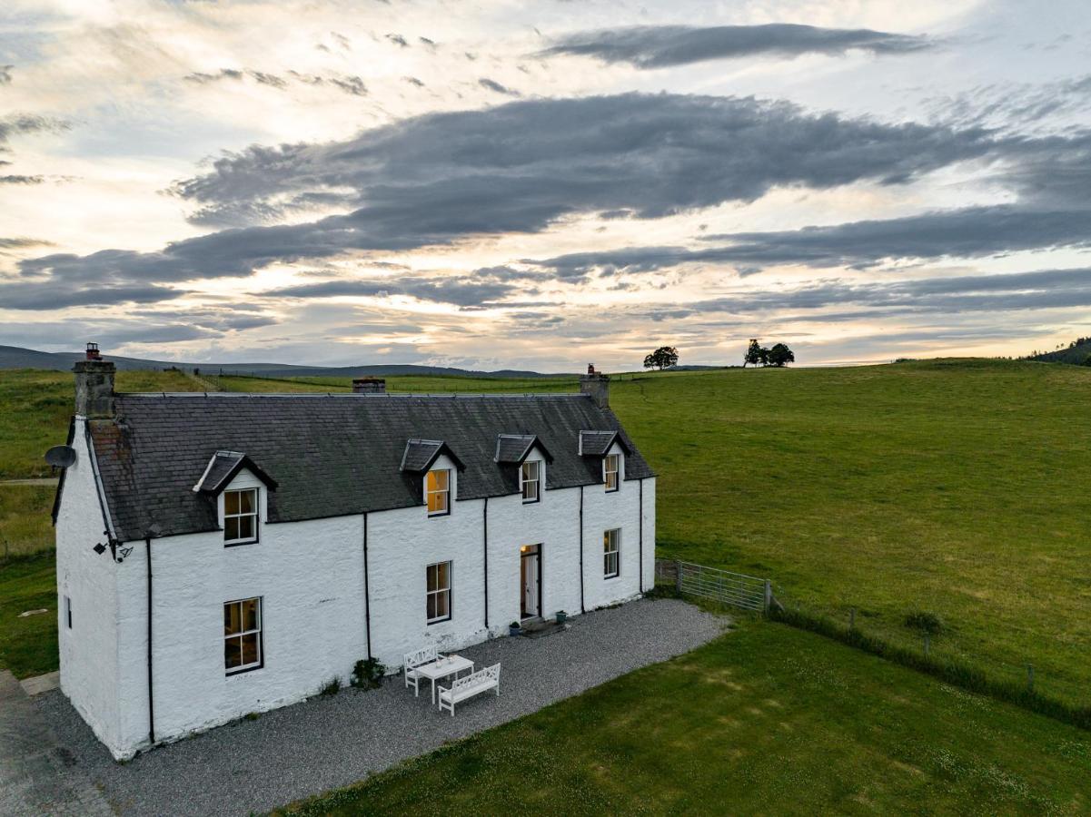 Achnahatnich House Holiday home Aviemore