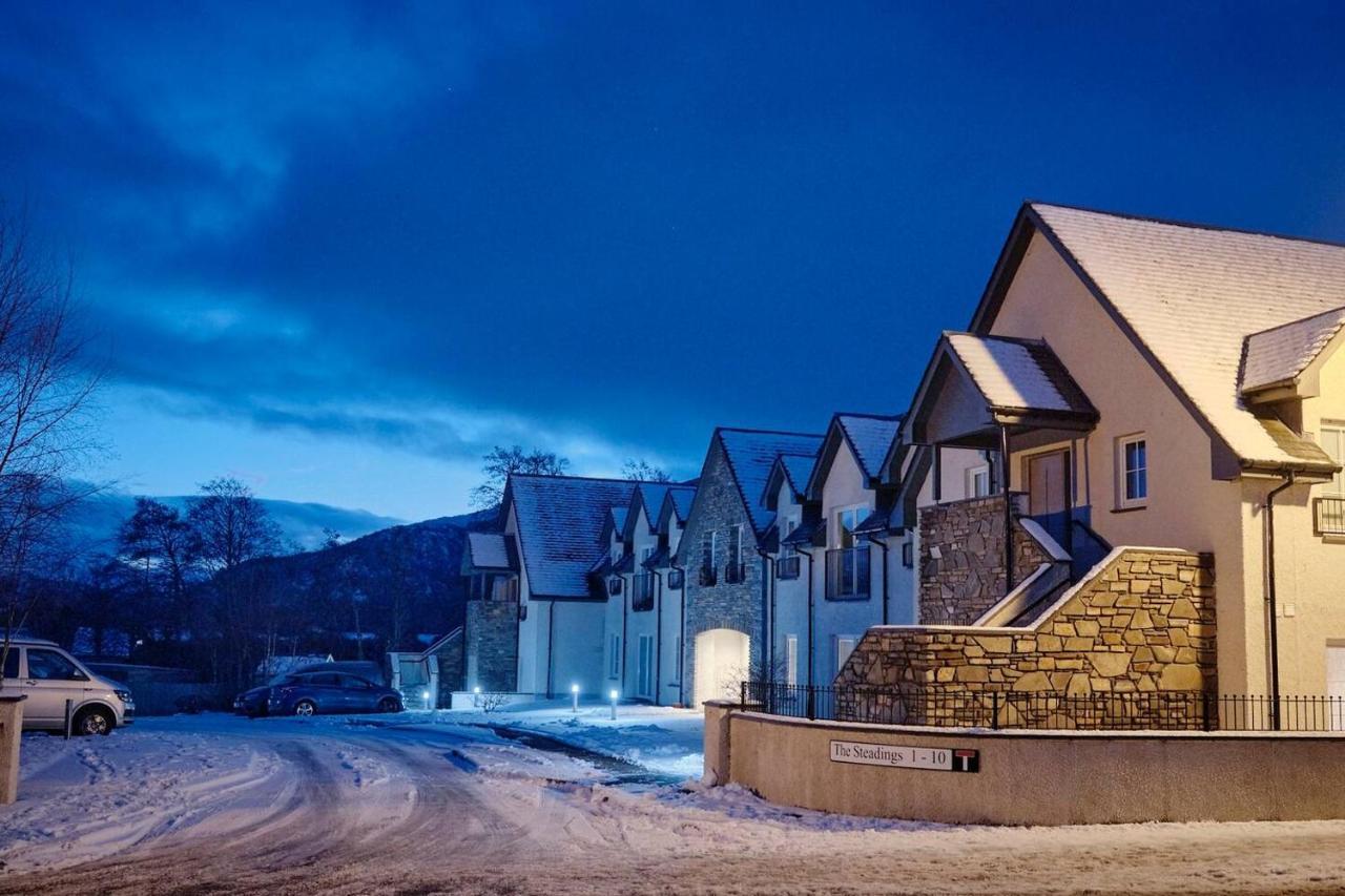 The Steadings, Luxury 5 Star Rated 3 Bed With Cinema Garden And Parking Aviemore
