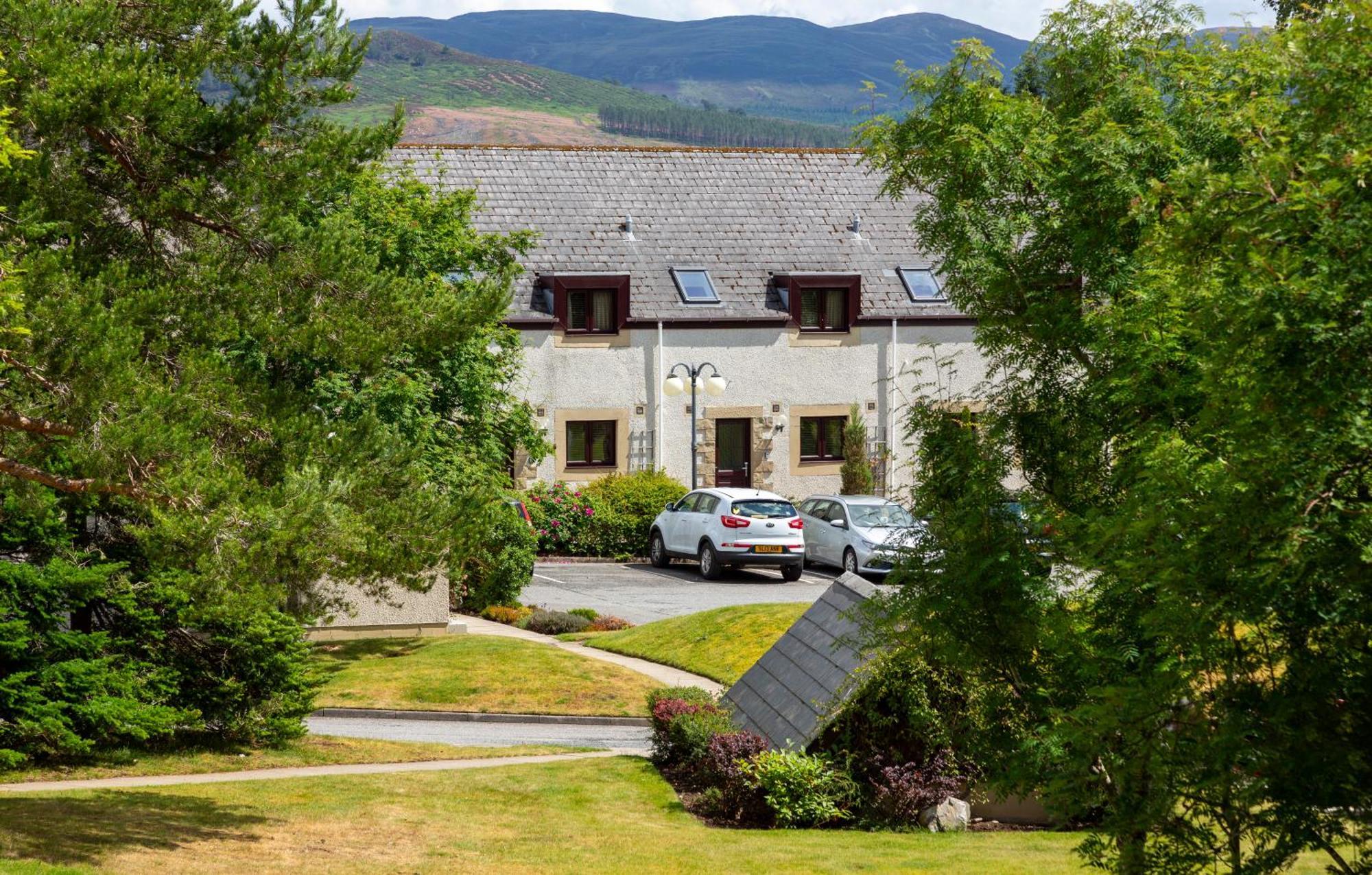 Scandinavian Village Ltd 4* Aviemore