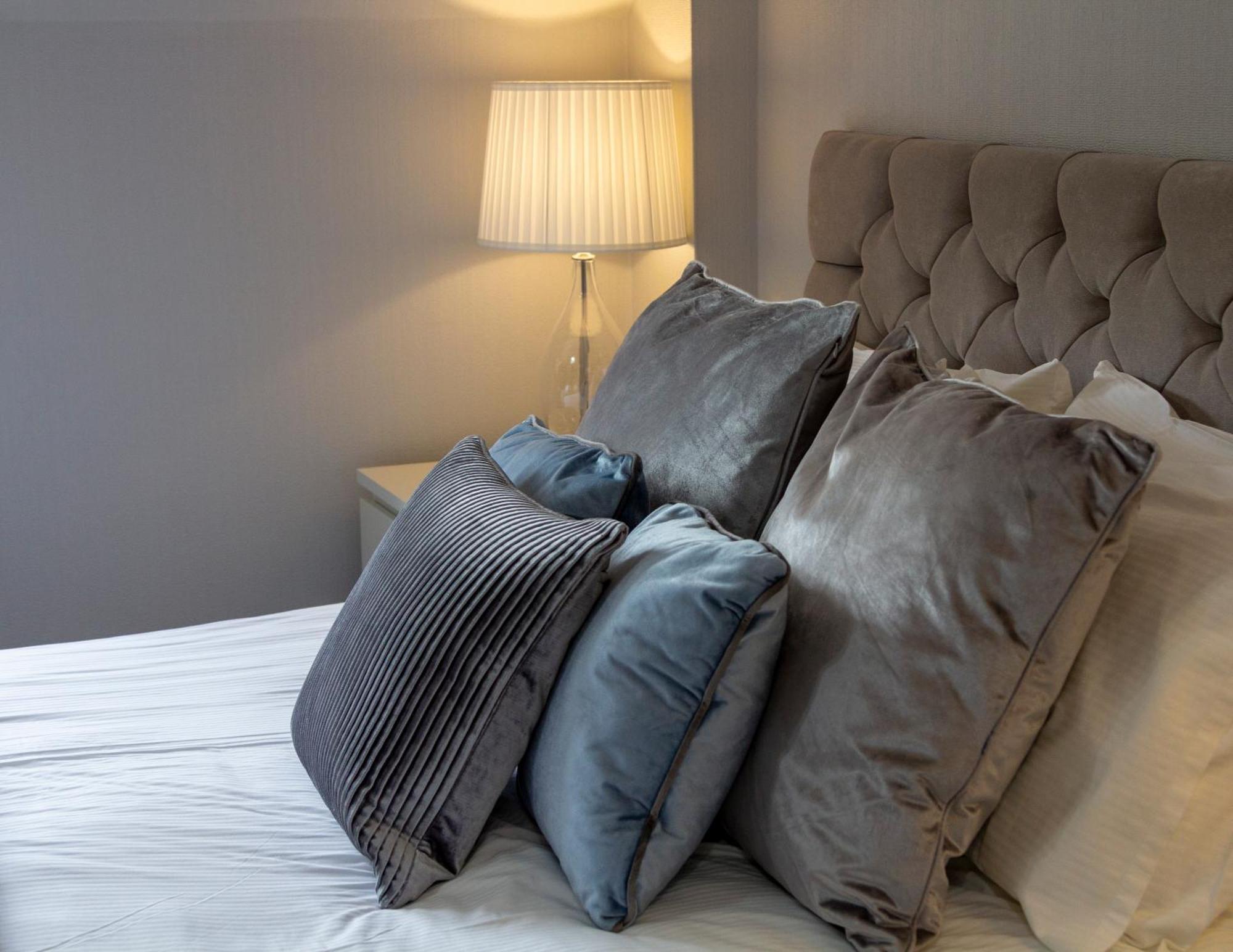 Hotel Scandinavian Village Ltd