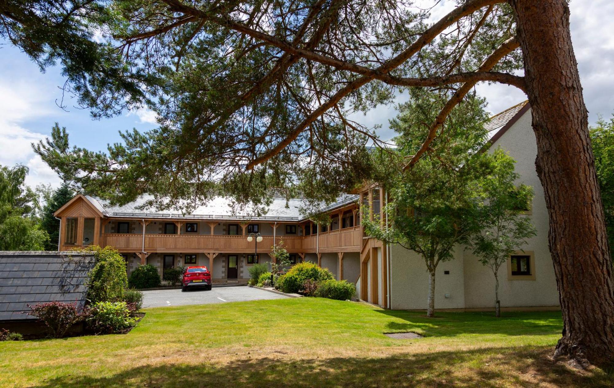 Scandinavian Village Ltd Hotel