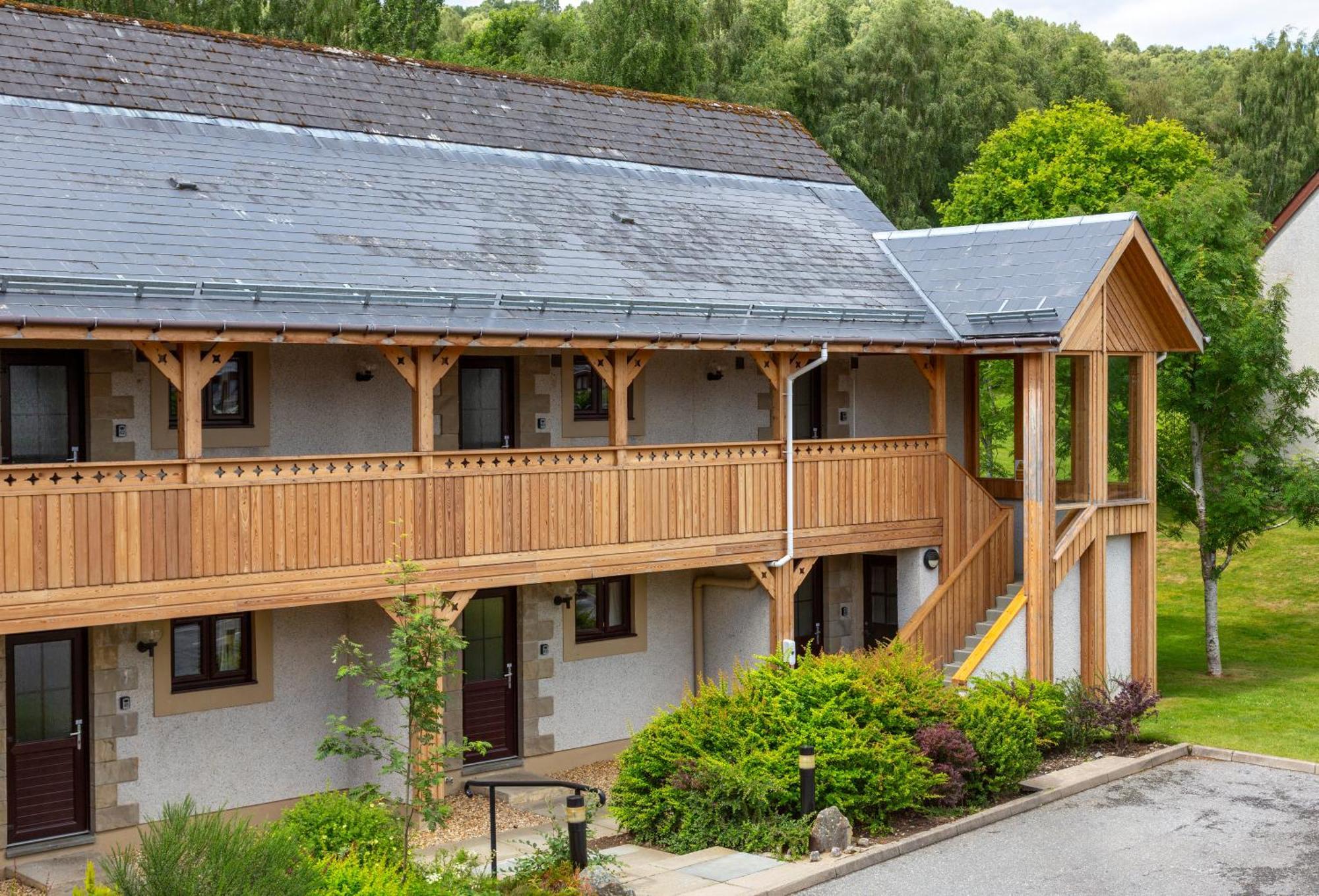 Hotel Scandinavian Village Ltd
