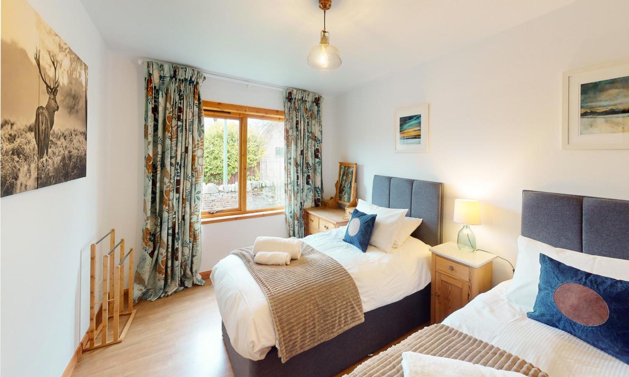 Dalfern Holiday home