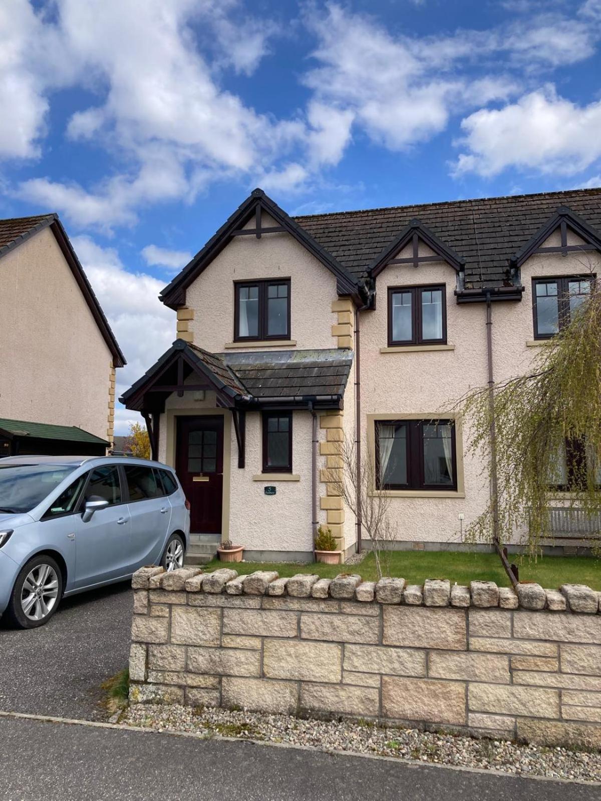 Sunbury Aviemore