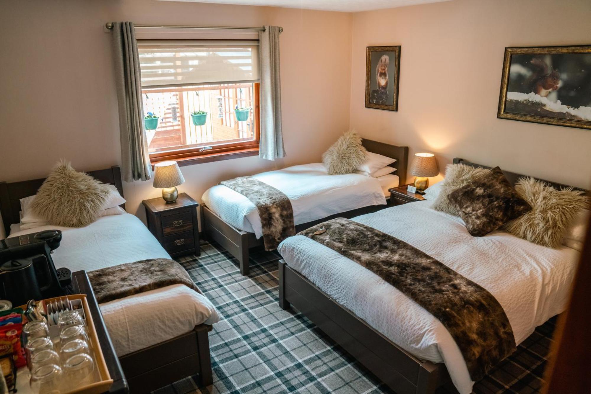 Bed & Breakfast Eriskay And Glamping