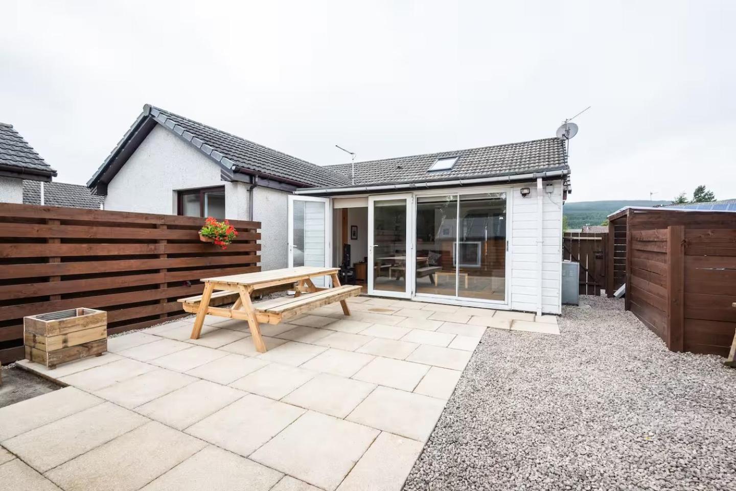 4guests-2br-privategarden-freeparking Holiday home *