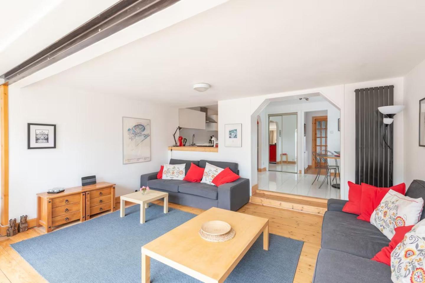 4guests-2br-privategarden-freeparking Aviemore