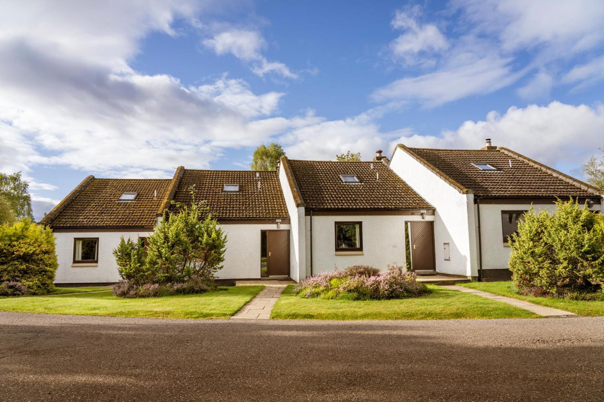 Macdonald Spey Valley 3*