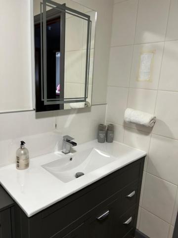 Dunroamin Self-catering *