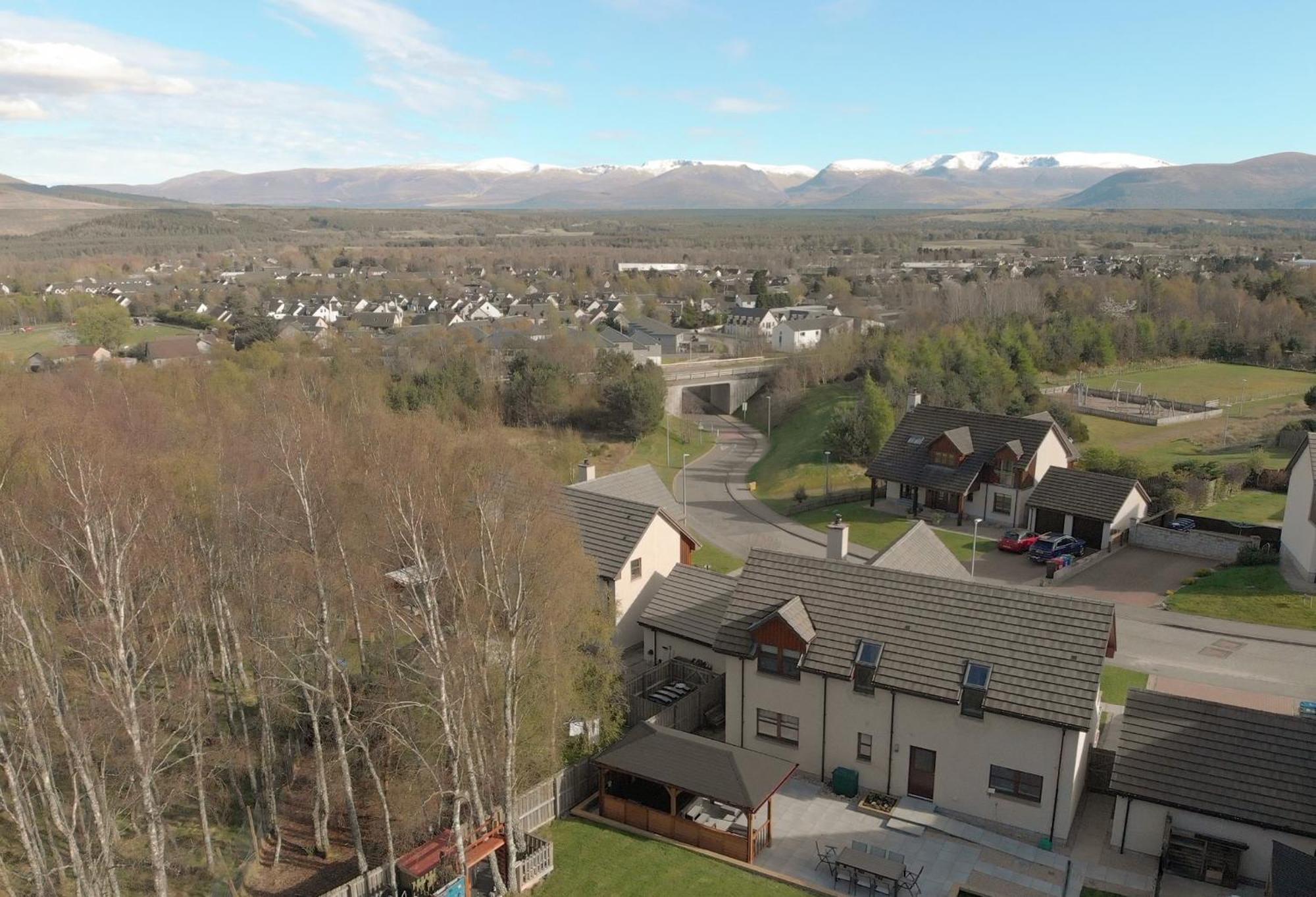 Lairig Ghru Aviemore