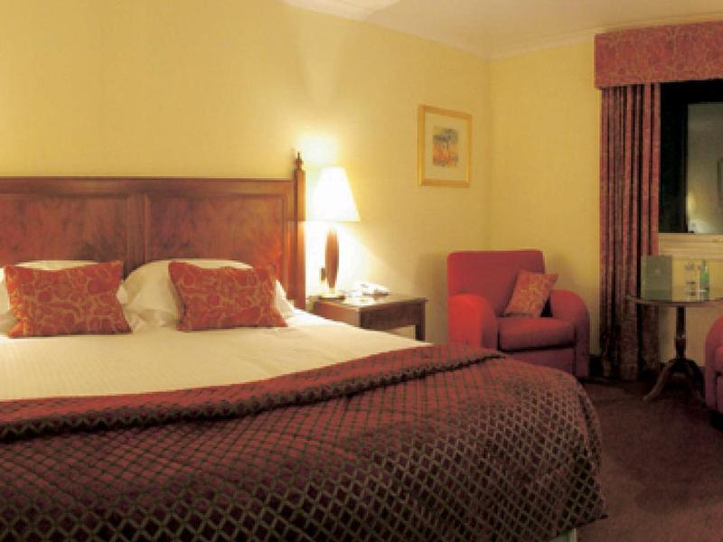 Hotel Macdonald Highlands At Macdonald 4*