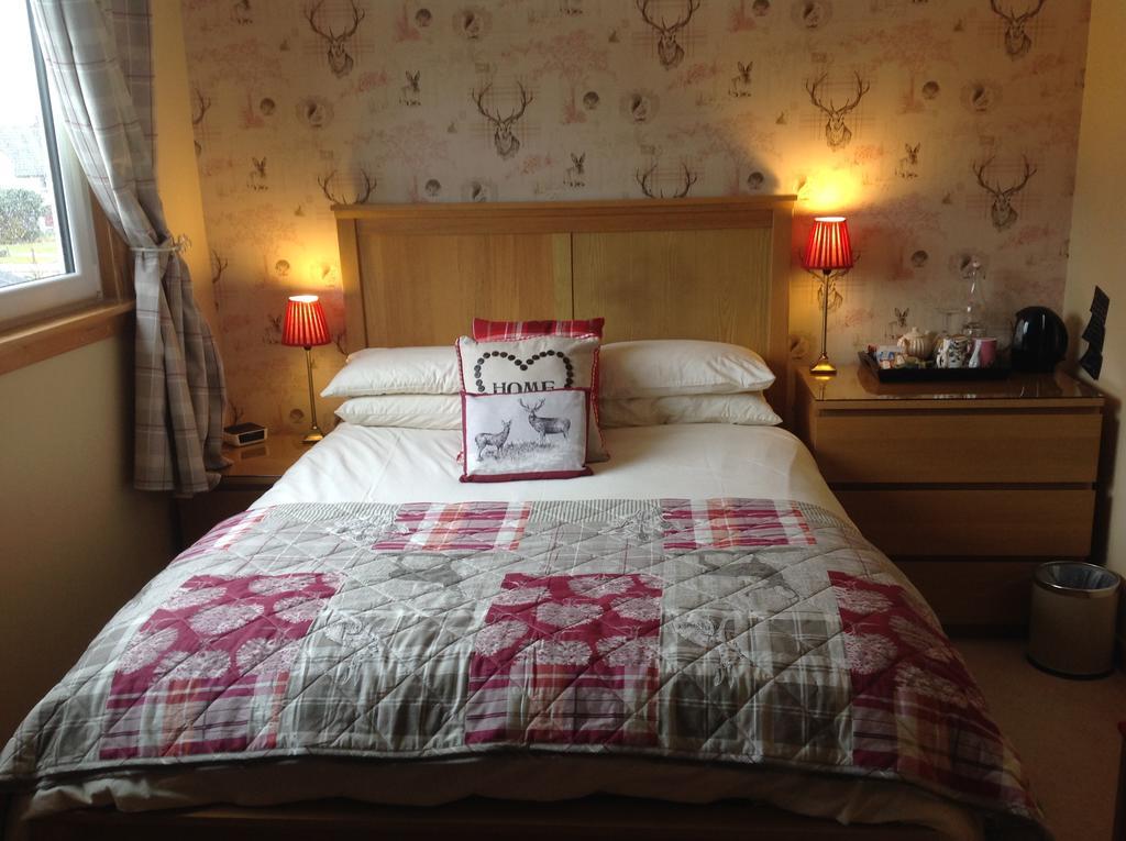 Bed & Breakfast Dunroamin Aviemore