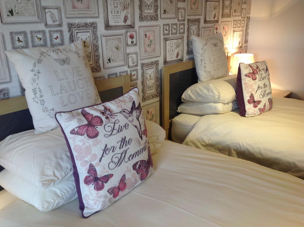 Bed & Breakfast Dunroamin 4*