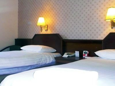 Macdonald Morlich At Macdonald 4*