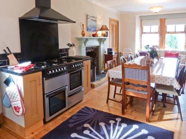 Holiday home Glencanisp *