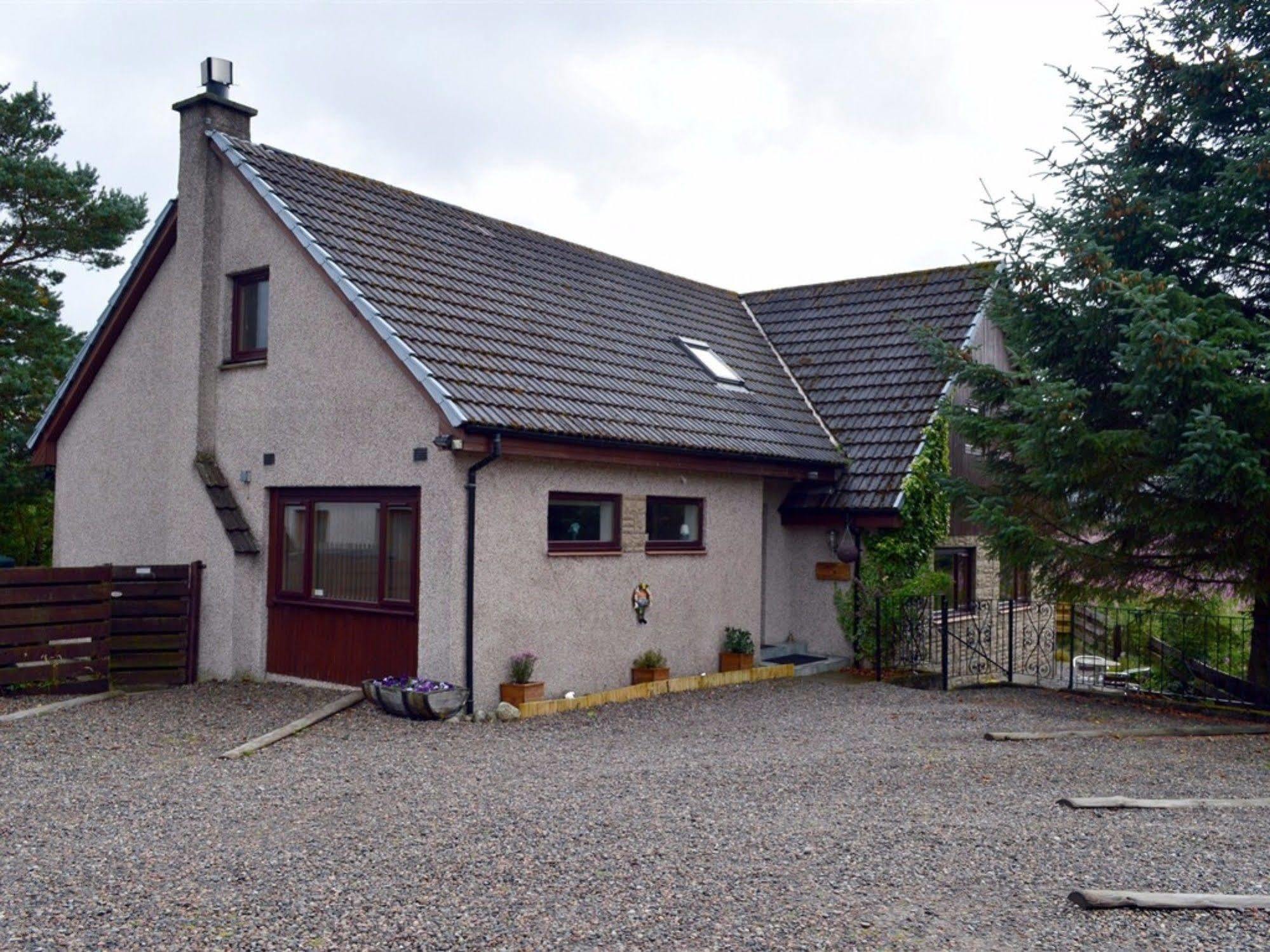 Carn Mhor Bed & Breakfast 3*