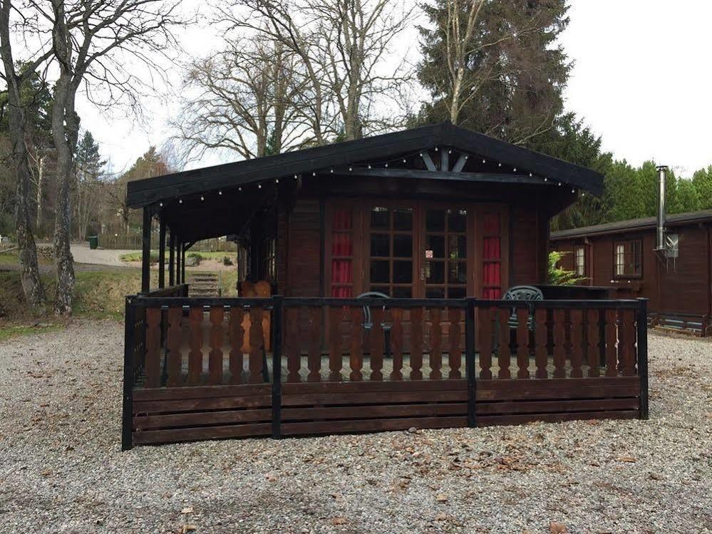 Lurchers Chalet *