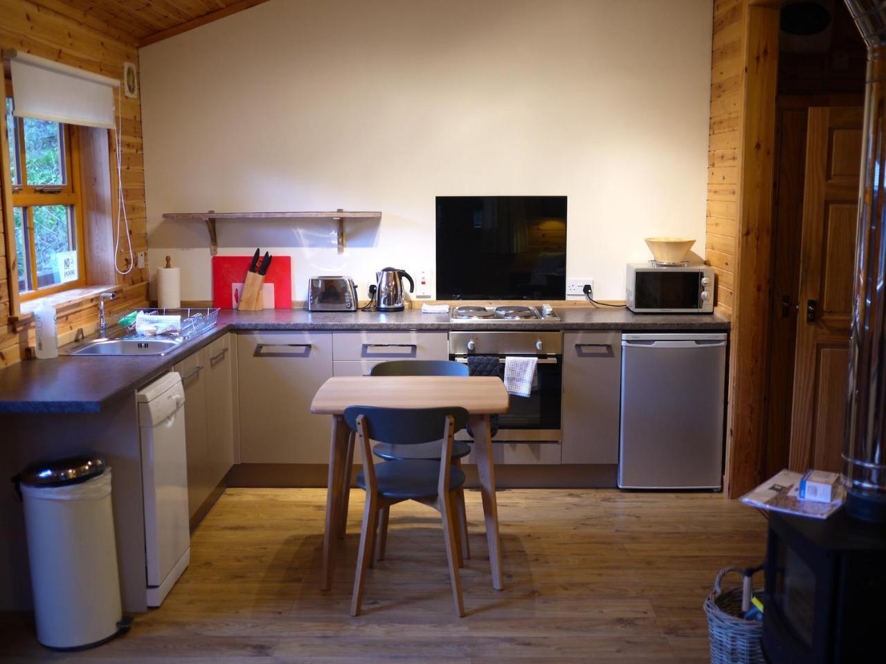 Dulnain Chalet *
