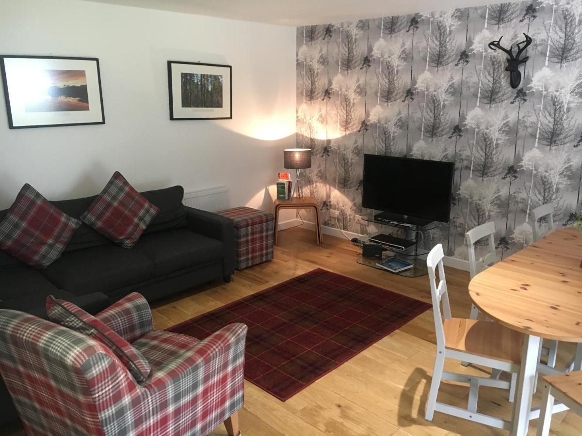 2 Dellmhor Aviemore