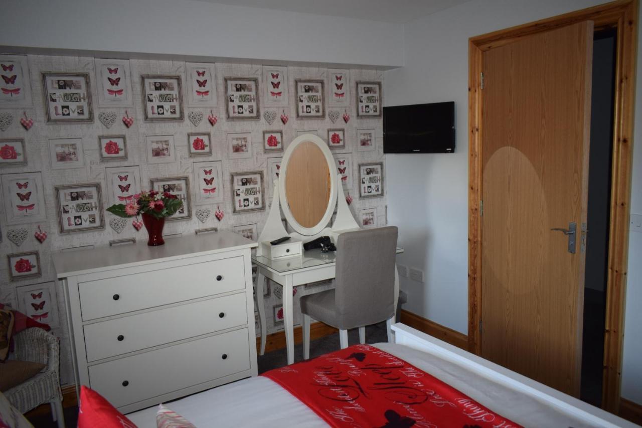 Dunroamin Self-catering *
