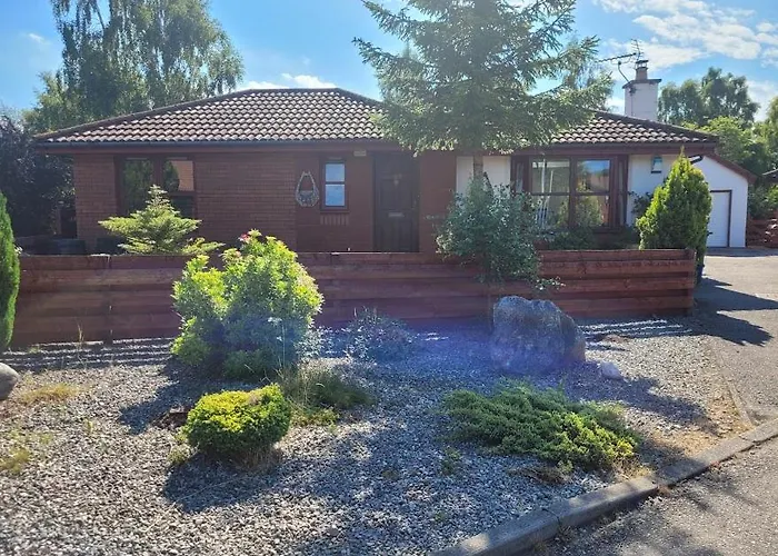 113 Pine Martin Lodge Dalnabay