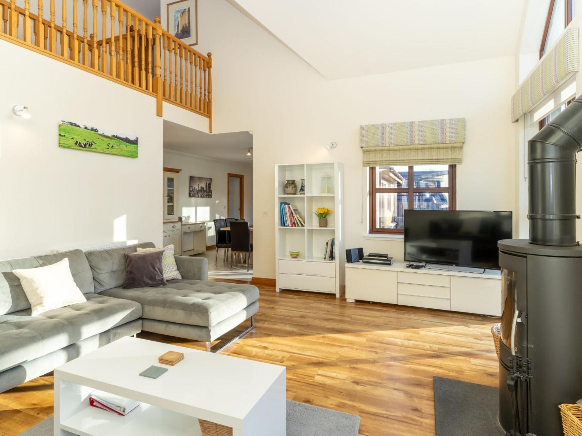 Pineways By Interhome Villa