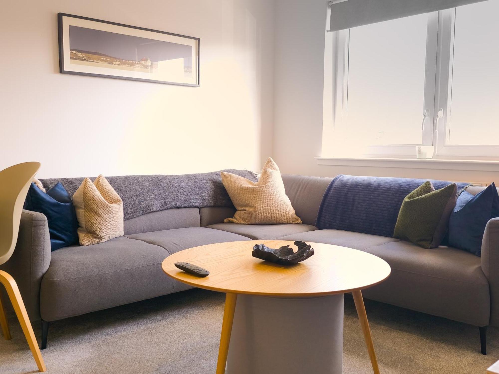 26 Ben Avon Apartment *