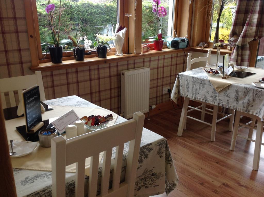 Bed & Breakfast Dunroamin 4*