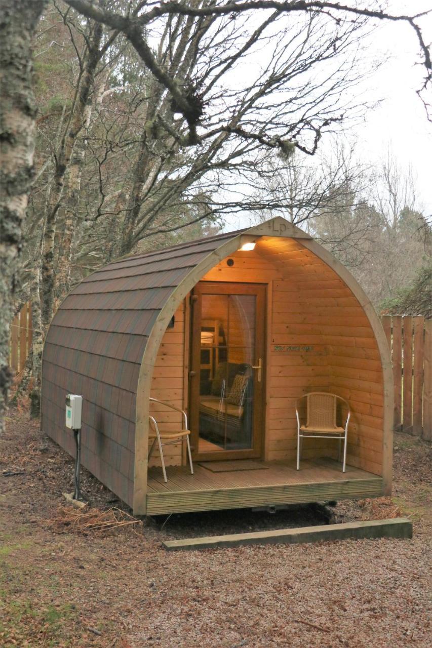 Capsule hotel Pine Marten Bar Glenmore Pods